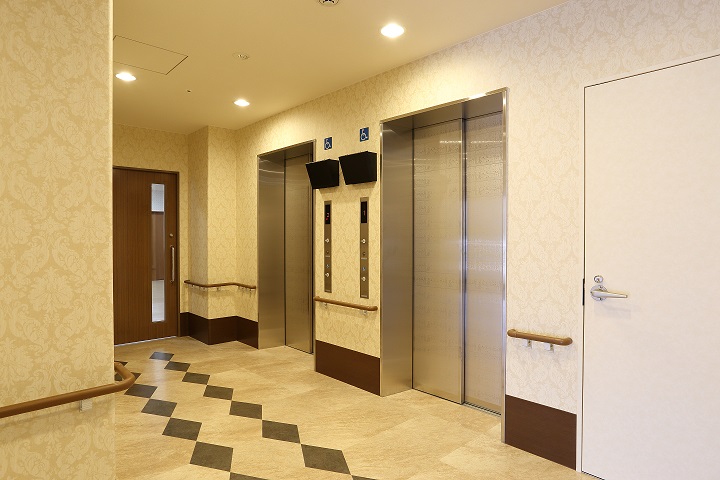 北田辺輝きの郷 - エレベーターホール